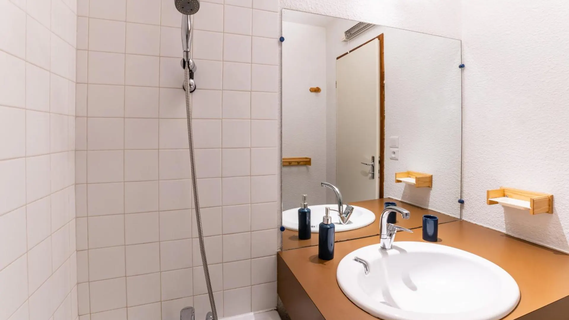 Apartment Le Devoluy, Appartement Pour 6 Avec Balcon
